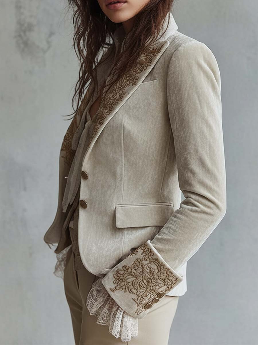 Beatriz | Tailored Embroidered Ivory Blazer