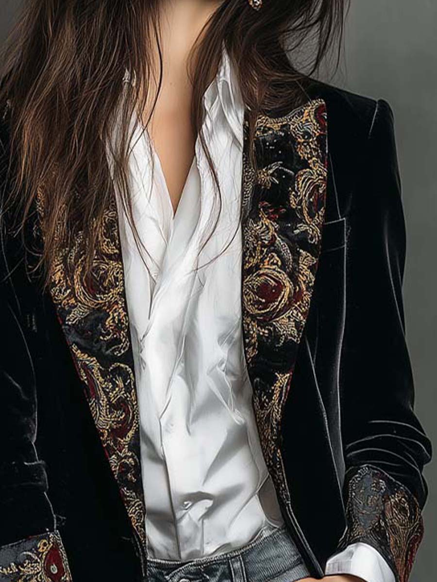 Isabel | Blazer Ajustado con Estampado Barroco en Negro