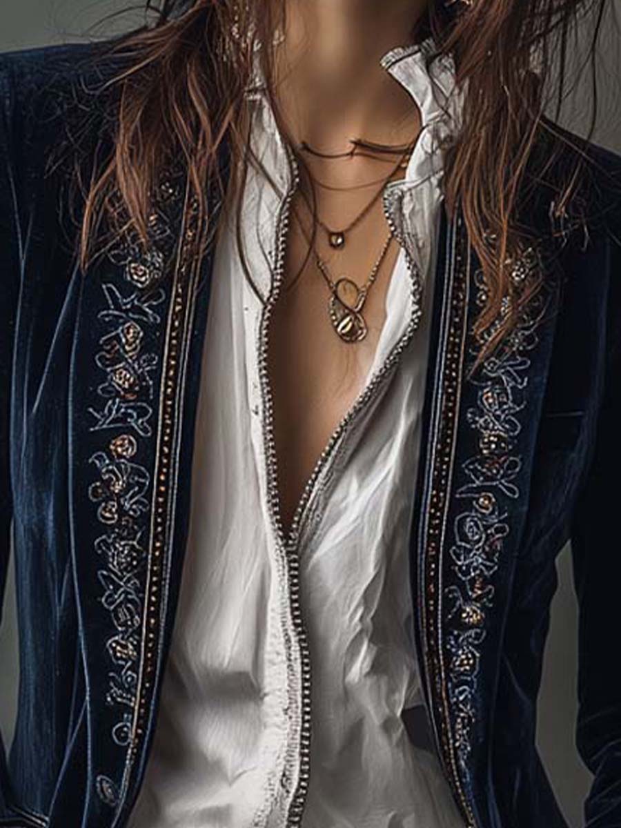 María | Chaqueta Vintage Bordada de Larga en Azul Marino