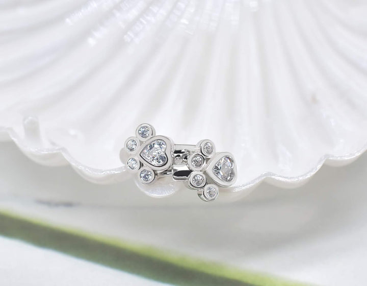 Pendientes Miniatura de Huella de Pata – Accesorios para Mujeres con Diseño Animal
