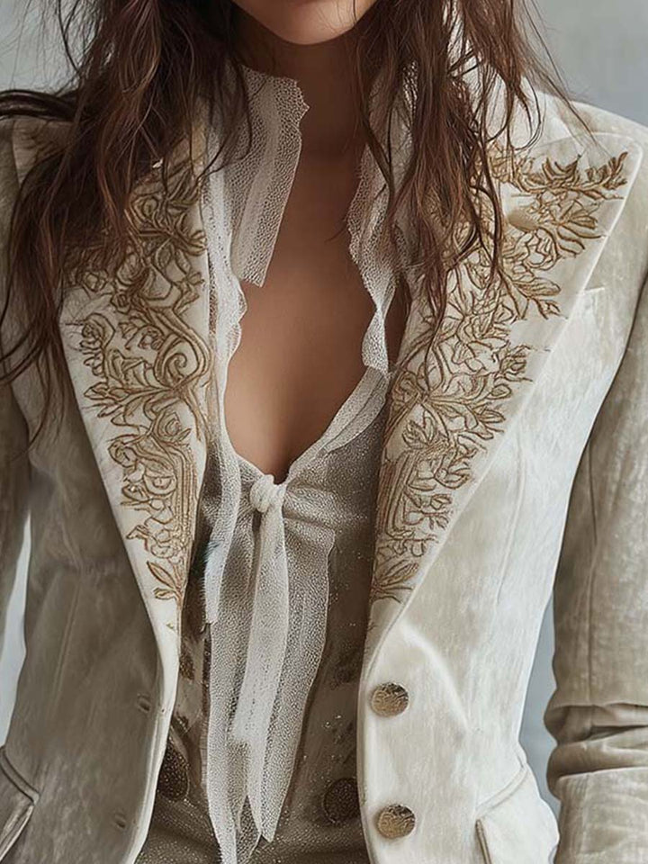 Beatriz | Tailored Embroidered Ivory Blazer