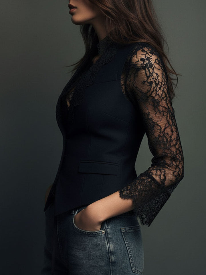 Lucía | Blazer Negro de Corte Alto con Mangas Semitransparentes
