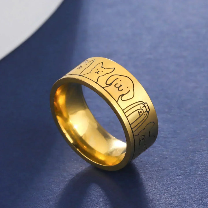 Anillo de acero inoxidable con diseño grabado de perros – Ancho y elegante para mujeres