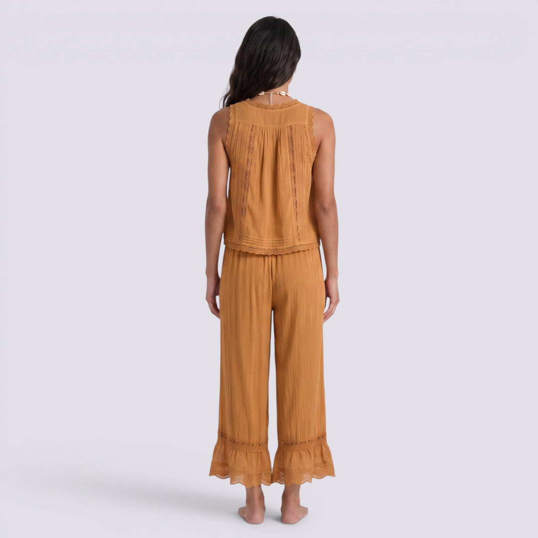 Conjunto Mujer Dos Piezas Chaleco y Pantalón
