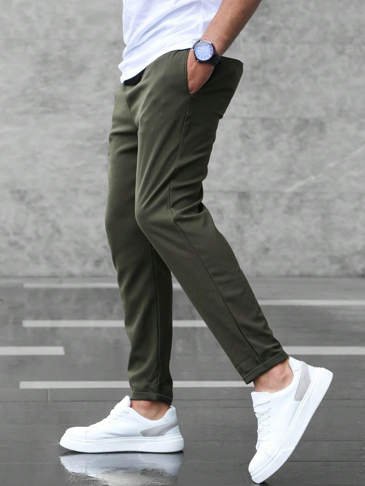 Gonzalo | Pantalón Chino Slim Fit Hombre Cintura Elástica Cordón