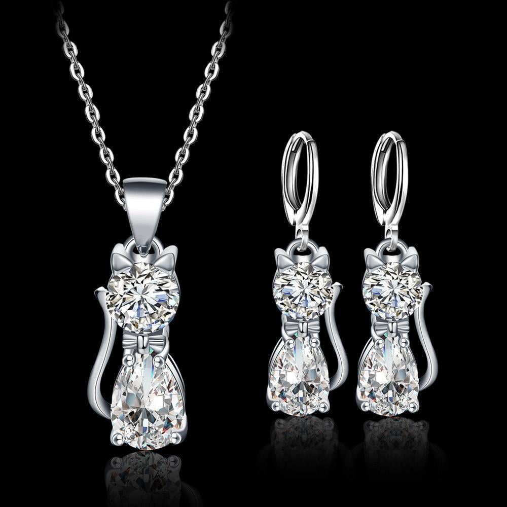 Juego de Collar y Pendientes – Gatos Alegres de Plata con Circonitas Brillantes