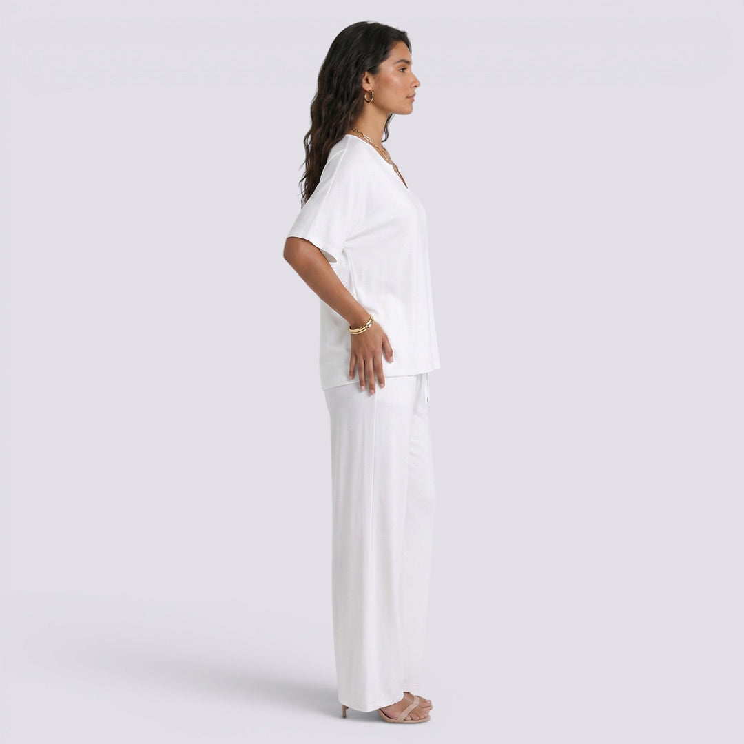 Conjunto Mujer con Pantalón Ancho Cuello Pico